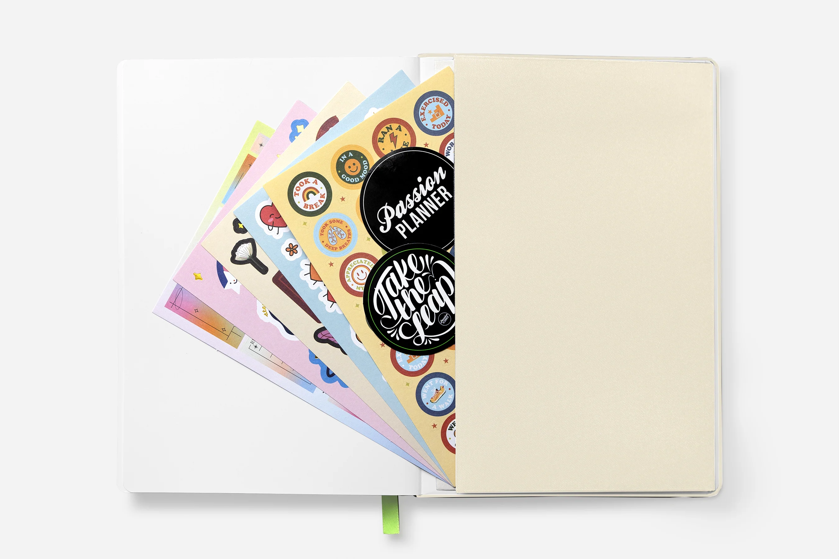 Daily Planner - Undated - Rabbit Moon Ivory - Image 4